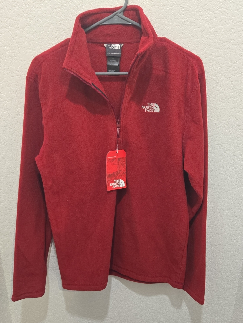 The North Face Men’s Red Quarter-Zip Fleece Pullover